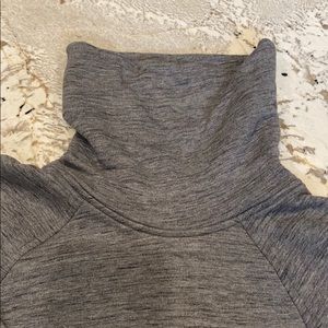lululemon athletica Sweaters - Lululemon sweatshirt lululemon athletica Sweaters - Lululemon sweatshirt